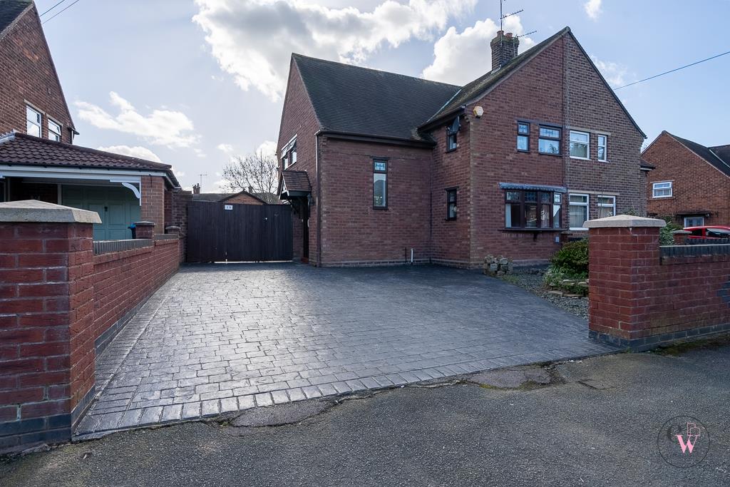 Newall Crescent, Winsford CW Estate Agents